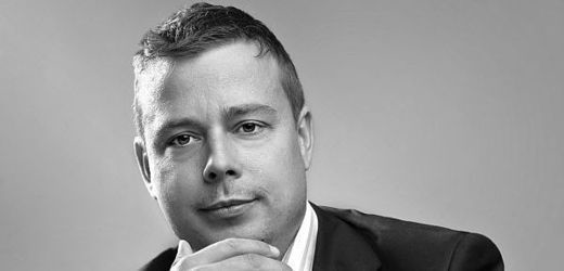 Šéfredaktor Týdne František Nachtigall. Šéfredaktor Týdne František Nachtigall.