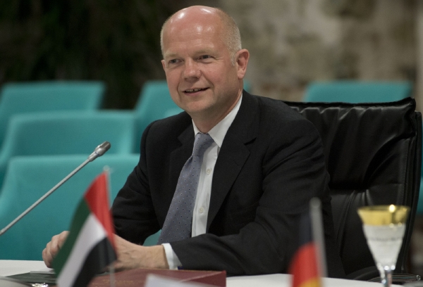 Britský ministr zahraničí William Hague. Britský ministr zahraničí William Hague.