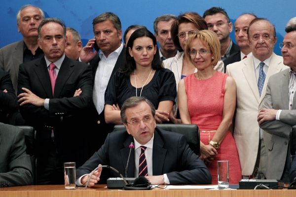 Lídr vítězné Nové demokracie Antonis Samaras. Lídr vítězné Nové demokracie Antonis Samaras.