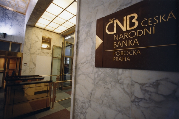 Česká národní banka prověřila tuzemské bankovní ústavy (ilustrační foto). Česká národní banka prověřila tuzemské bankovní ústavy (ilustrační foto).