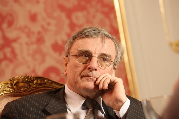 Jaromír Dušek. Jaromír Dušek.