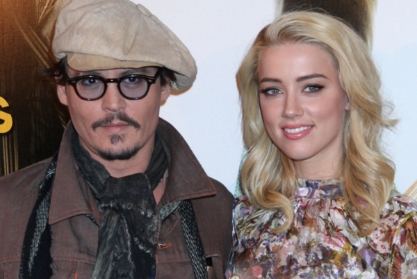 Johnny Depp se svou novou láskou Amber.