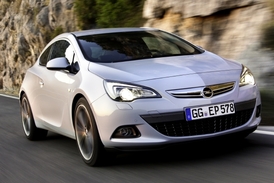 Opel Astra GTC.