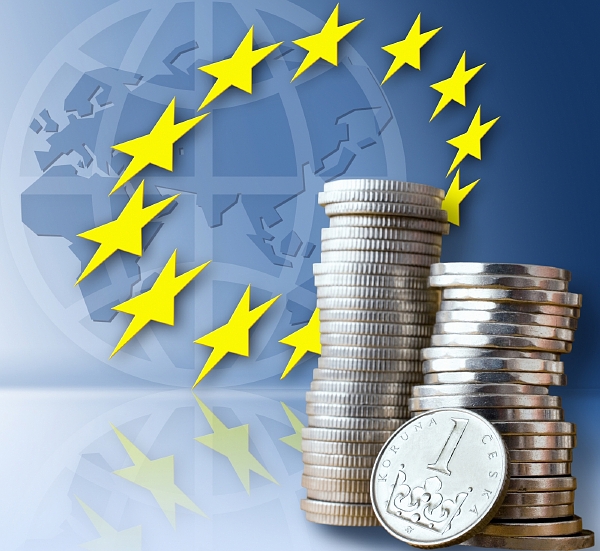V období let 2007 až 2013 může Česko získat z Bruselu 778,5 miliardy korun. Celkem úřady proplatily příjemcům dotací od roku 2007 do začátku května 333,8 miliardy korun.