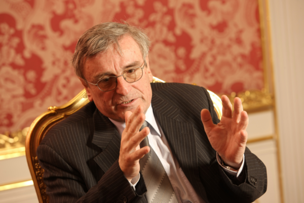 Jaromír Dušek. Jaromír Dušek.