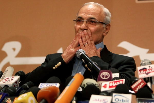 Expremiér Šafík si o své budoucnosti v Egyptě pod vládou islamistů nedělá žádné iluze.