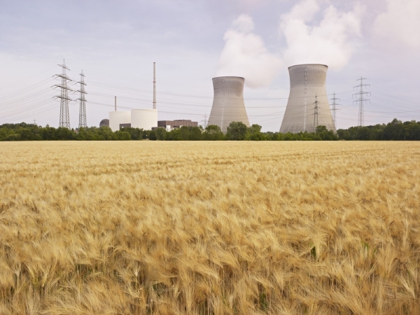 Odborníci radí státu zachovat jadernou energetiku a dále ji modernizovat (ilustrační foto). Odborníci radí státu zachovat jadernou energetiku a dále ji modernizovat (ilustrační foto).