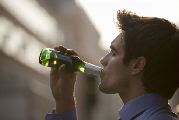 Na Slovensku už se s alkoholem nemusí hrát hra na schovku. Na Slovensku už se s alkoholem nemusí hrát hra na schovku.