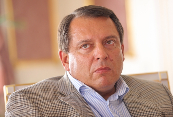 Jiří Paroubek ukázal, že na straně ministra Pospíšila rozhodně nestál.