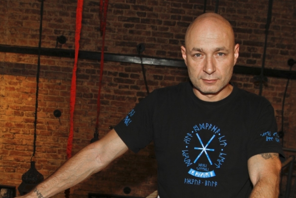 Daniel Landa nemůže zpívat. Daniel Landa nemůže zpívat.