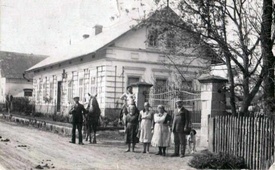 Rodný statek Františka Brože ve Slavhosticích na Jičínsku.