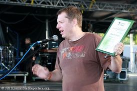 Michal Thomes loni přebral ocenění za ekologický festival.