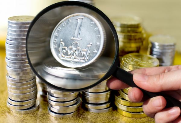 Českým klientům vadí u bank nejvíce nesmyslné a vysoké poplatky.