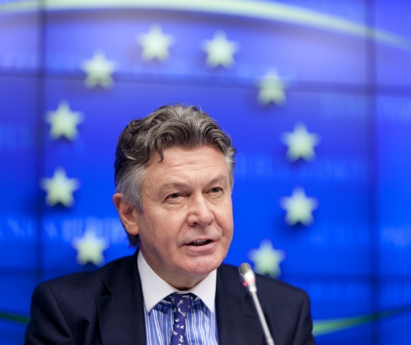Evropský komisař pro obchod Karel de Gucht. Evropský komisař pro obchod Karel de Gucht.
