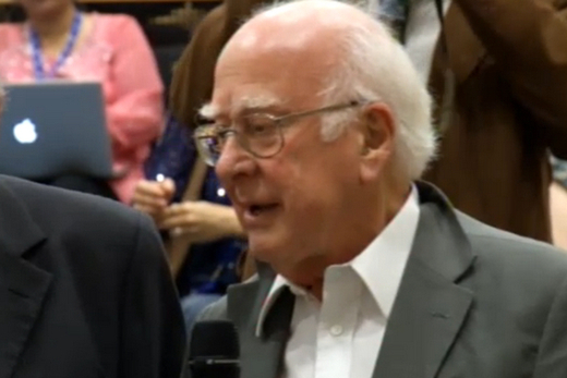 Semináře se zúčastnil i Peter Higgs, jeden z teoretiků, kteří Higgsův boson předpověděli.