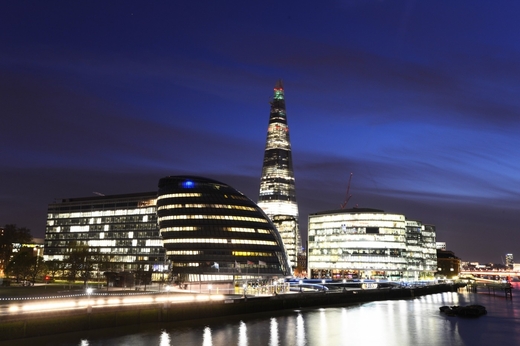 Budova přezdívaná podle svého tvaru The Shard (Střep).