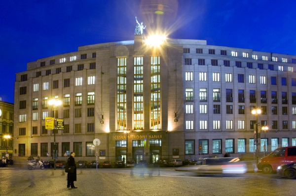 Česká národní banka dala J&T povolení k vydání dluhopisů až za 25 miliard (ilustrační foto). Česká národní banka dala J&T povolení k vydání dluhopisů až za 25 miliard (ilustrační foto).