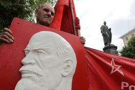 Rudý Lenin v Bílém domě (ilustrační fotografie)?
