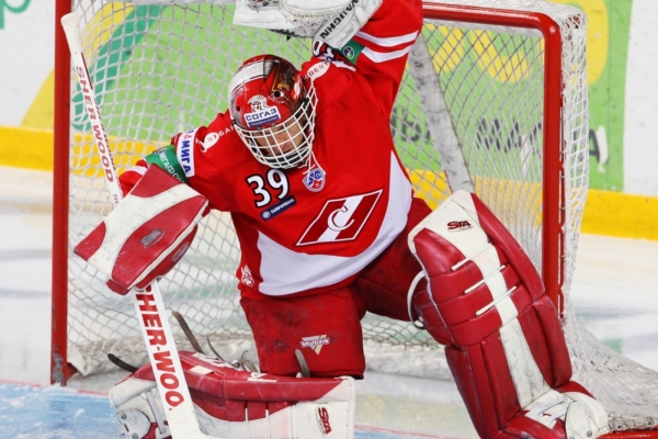 Dominik Hašek chce do NHL. Jinak zřejmě s hokejem skončí.