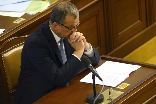 Miroslav Kalousek při dnešním jednání ve sněmovně. Miroslav Kalousek při dnešním jednání ve sněmovně.