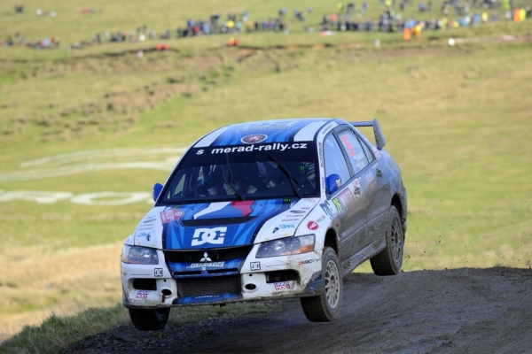 Vůz Mitsubishi Martina Semeráda.