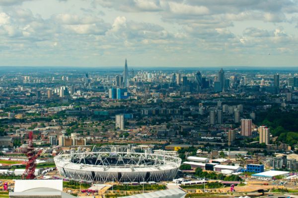 Bude olympijský stadion v Londýně hostit také závody formule 1?