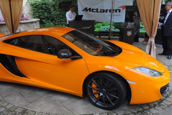 Tak tohle je ten krasavec, supersportovní McLaren.