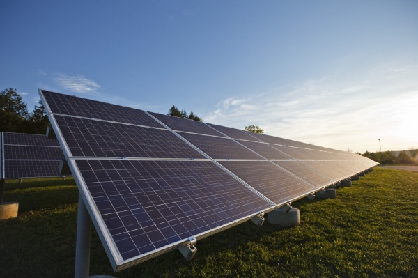 Solární elektrárny se zatím největšího boomu dočkaly v roce 2010.