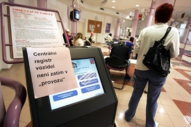 Nefunkční registr v Chebu, 11. července 2012. A potíže přetrvávají dosud.