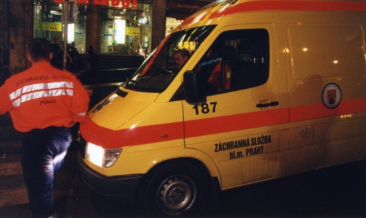 Při nehodě na Jihlavsku se zranilo pět lidí (ilustrační foto). Při nehodě na Jihlavsku se zranilo pět lidí (ilustrační foto).