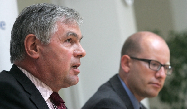 Jaroslav Palas (vlevo) společně s Bohuslavem Sobotkou.