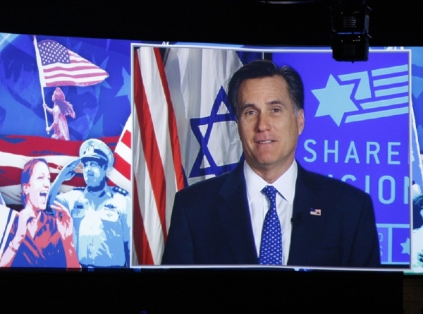 Romney se nadbíháním Izraeli snaží získat hlasy Židů a evangelíků.