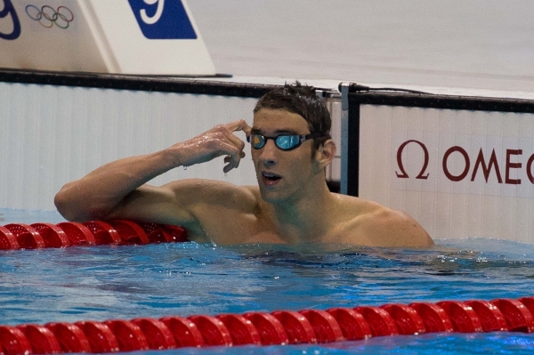 Michael Phelps získal sedmnáctou olympijskou medaili, poprvé stříbro.