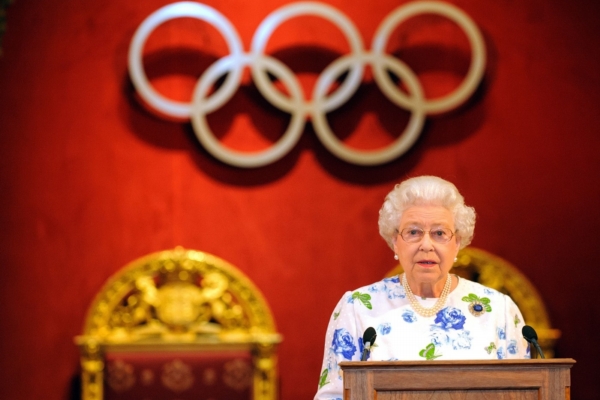 Královna s vystoupením na ceremoniálu souhlasila (ilustrační foto). Královna s vystoupením na ceremoniálu souhlasila (ilustrační foto).