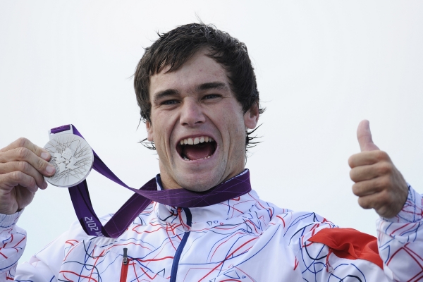Vavřinec Hradilek si užívá olympijské stříbro.
