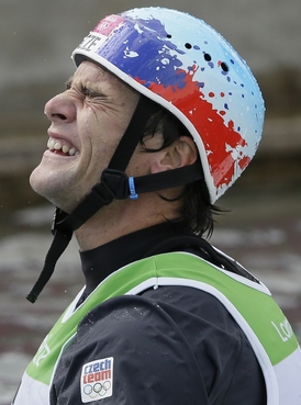 Vavřinec Hradilek v cíli olympijského závodu.