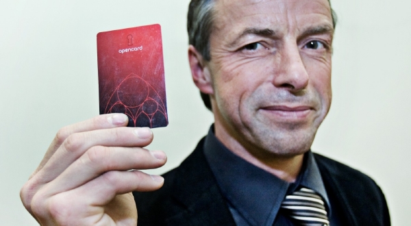 Projekt pražské opencard byl kritizován již za doby primátora Pavla Béma. Projekt pražské opencard byl kritizován již za doby primátora Pavla Béma.