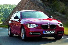 BMW si drží první příčku v segmentu luxusních vozů.