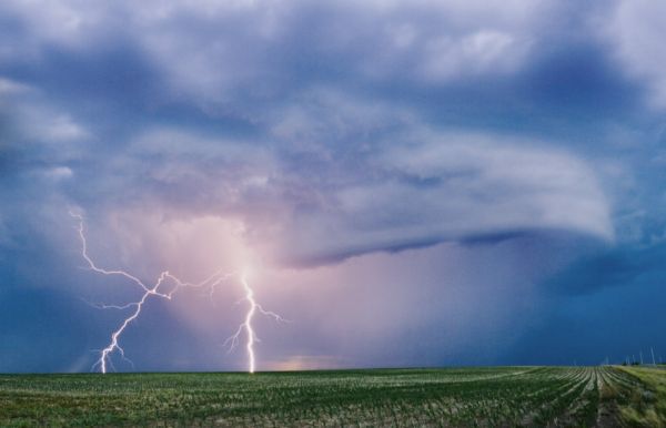 Meteorologové varují před velmi silnými bouřkami (ilustrační foto).