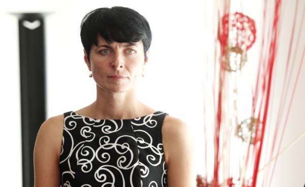 Lenka Bradáčová.