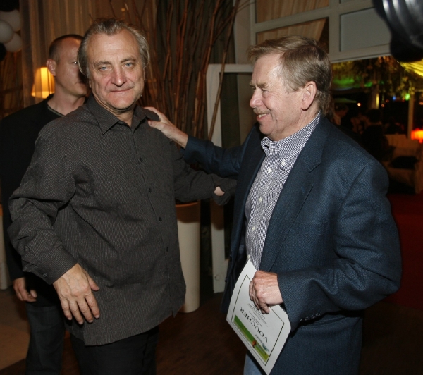 Václav Havel a Bořek Šípek. Václav Havel a Bořek Šípek.