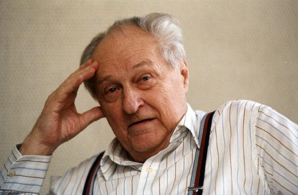 Jiří Krejčík je čtvrtý nestarší žijící a hlavně točící režisér na světě.