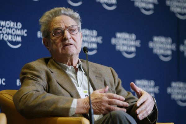 George Soros nevěří bankám. Zbavil se všech jejich akcií.