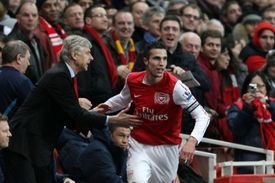 Arsené Wenger přišel o svého oblíbeného svěřence.