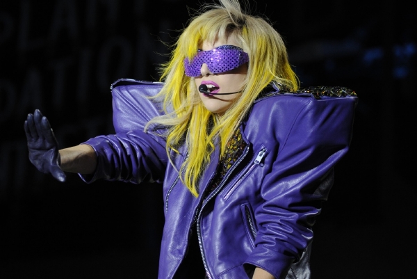 Na koncert odvážné Lady Gaga si fanoušci z Brazílie počkali čtyři dny.