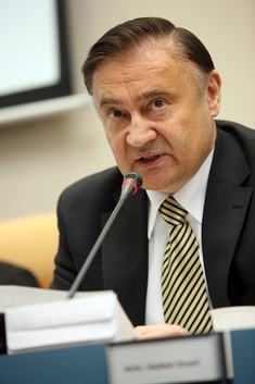 Vladimír Dryml (dříve ČSSD, nyní SPOZ).