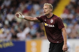 Jarošík v roce 2001 pomohl Spartě k postupu právě přes nizozemského soupeře.
