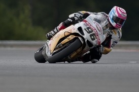 Jakub Smrž při závodě superbiků.