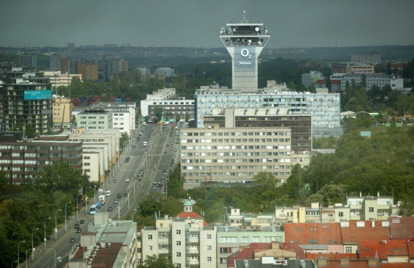 Telefónica Czech Republic sídlí v Olšanské ulici v Praze. Telefónica Czech Republic sídlí v Olšanské ulici v Praze.