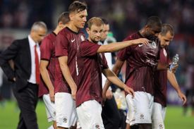 Sparta přišla o vedení v poslední minutě zápasu.